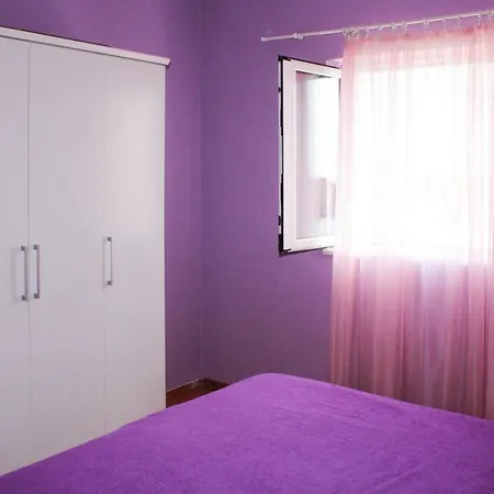 Losinia 7 - Cin021015-eyc * Mali Lošinj